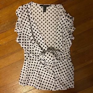 Forever 21 tie front V neck top